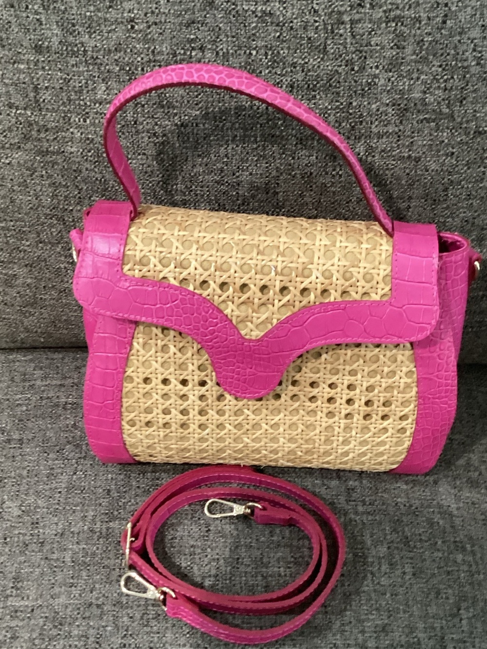 Maria Antonieta Pink Trim Woven Satchel with Detachable Strap - Picture 2 of 12